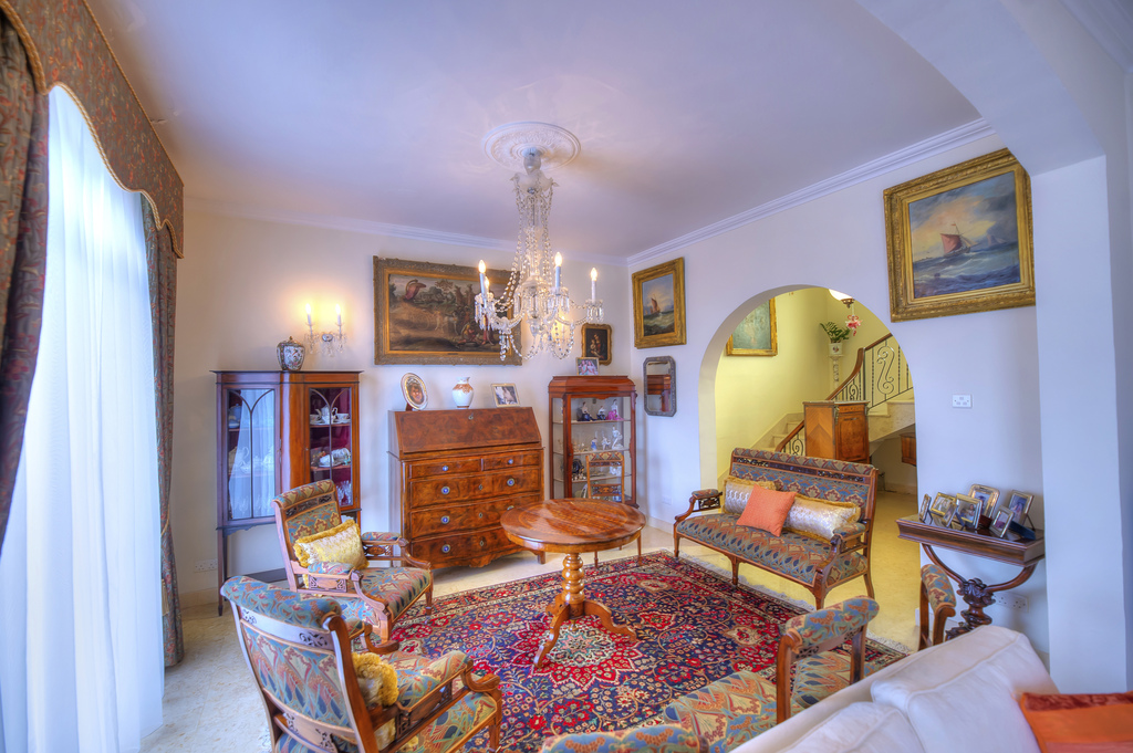 Madliena, Furnished Semi-detached Villa's Image 3
