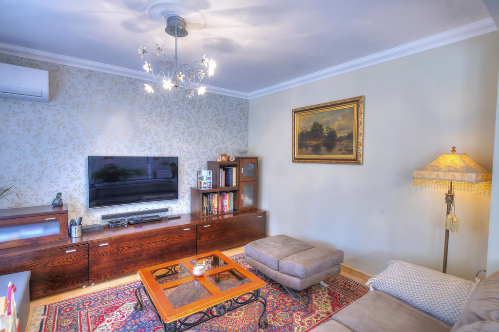 Madliena, Furnished Semi-detached Villa's Image 4