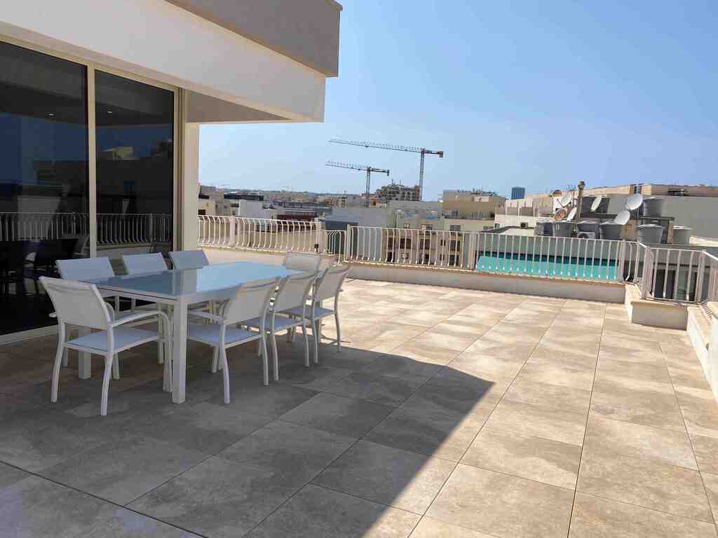 Sliema Furnished Penthouse's Image 7
