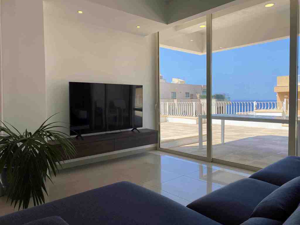 Sliema Furnished Penthouse's Image 8