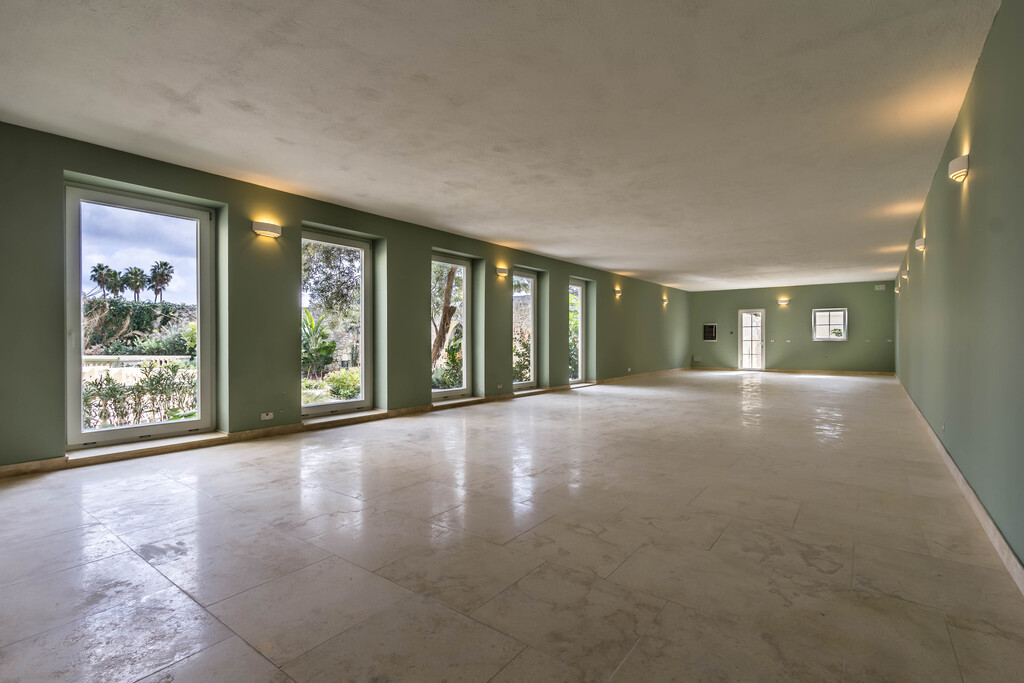 Lija, Stunning Palazzo's Image 5