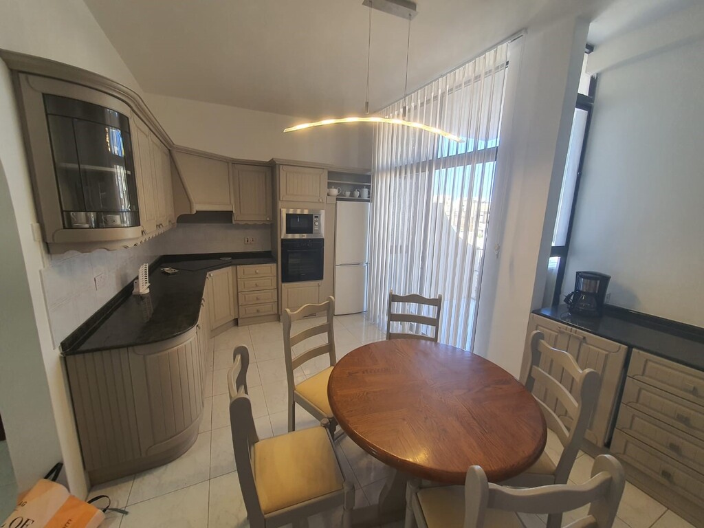 P_006748_Sliema-apartment-to-let