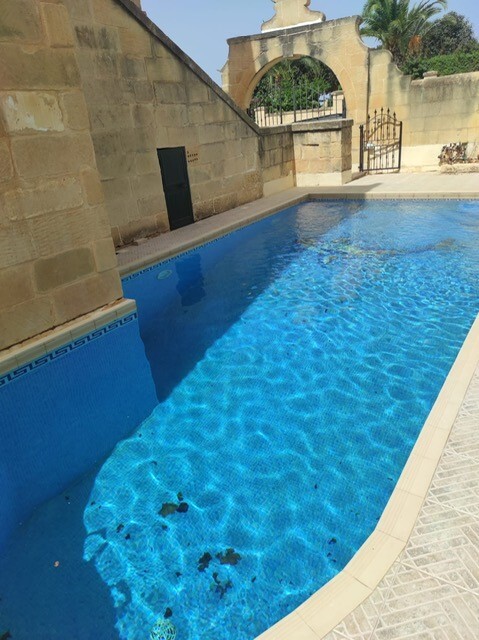 P_006840_Xaghra-villa-to-let-1-o