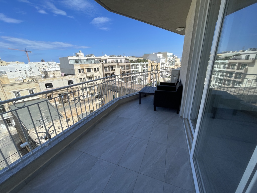 P_006874_St.Julians-apartment-to