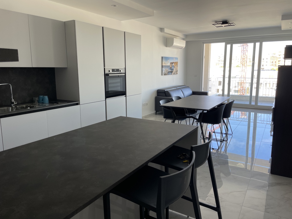 P_006874_St.Julians-apartment-to
