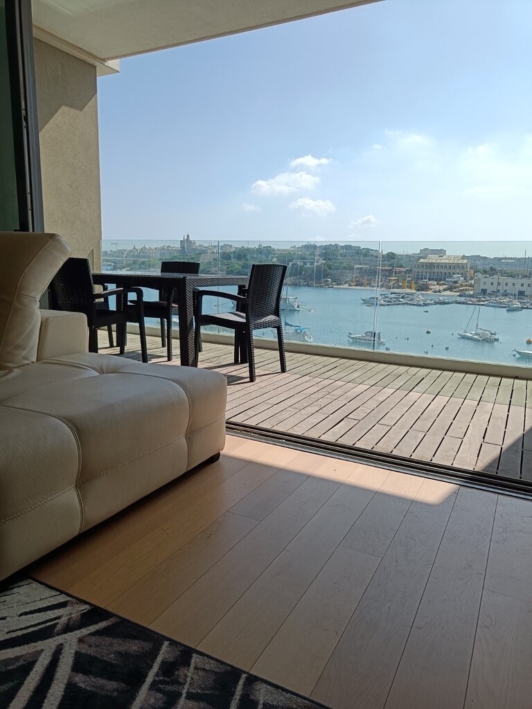 P_006921_Sliema-apartment-to-let