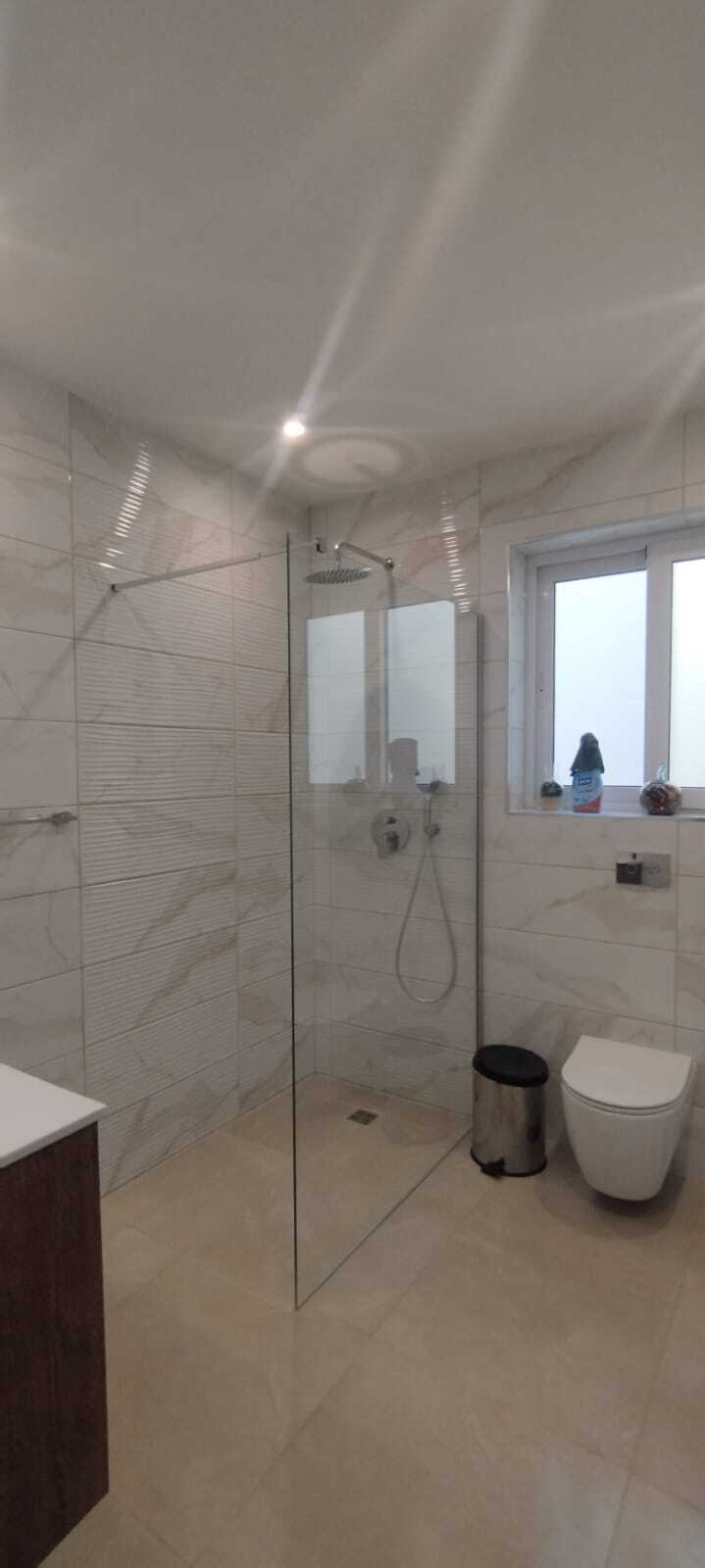 Pembroke, Furnished Maisonette's Image 6
