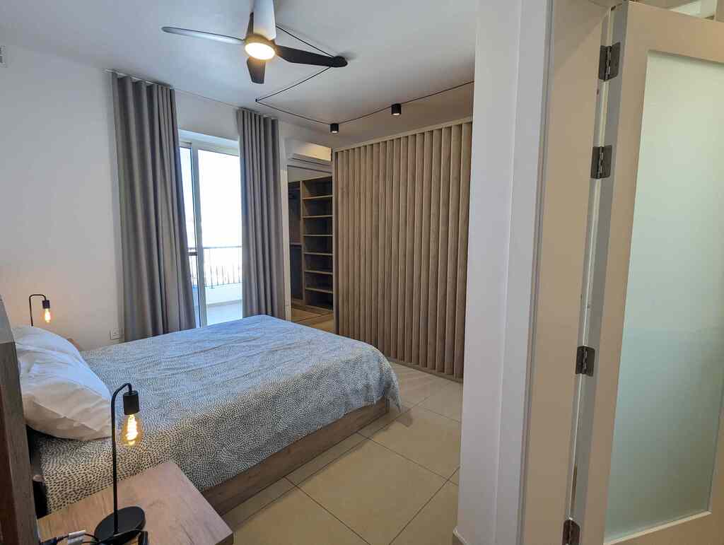 Gzira Furnished Penthouse's Image 10