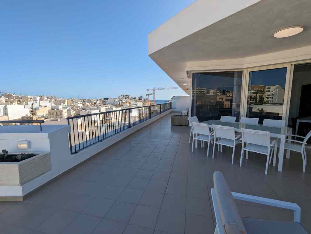 P_006955_Gzira-penthouse-to-let-