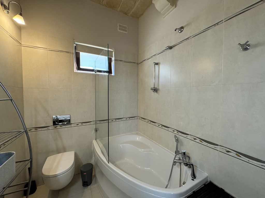 Bidnija Furnished Bungalow's Image 17