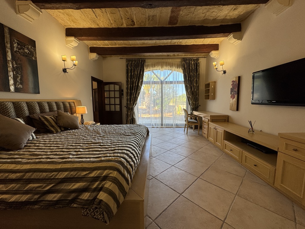 Bidnija Furnished Bungalow's Image 14