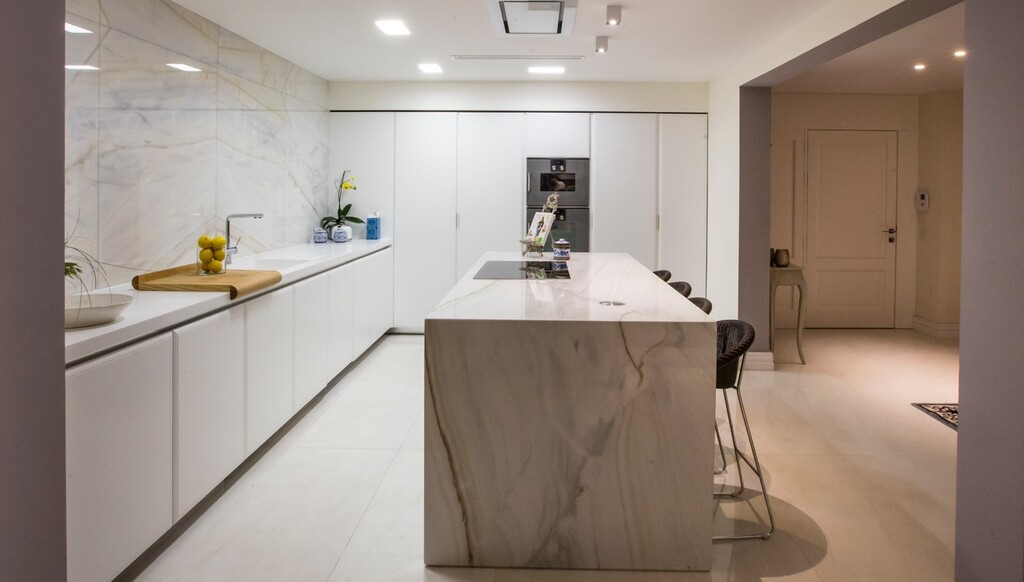 Sliema Seafront Apartment's Image 5
