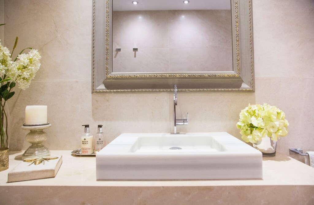 Sliema Seafront Apartment's Image 10