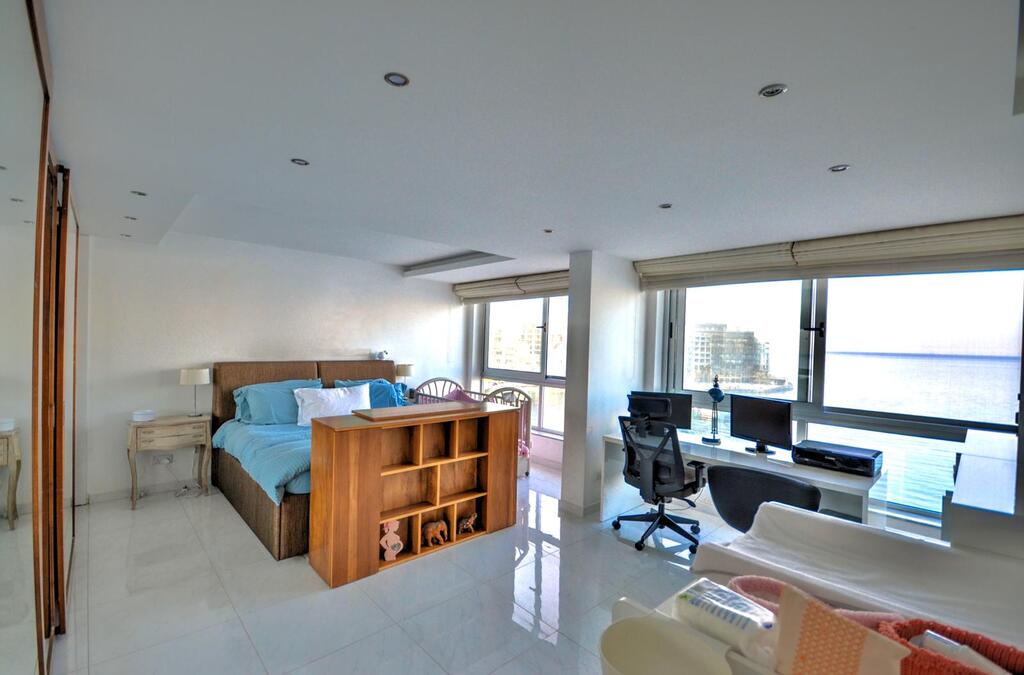 St Julians Furnished Apartment's Image 4