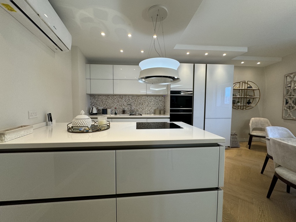St Julians Furnished Apartment's Image 8