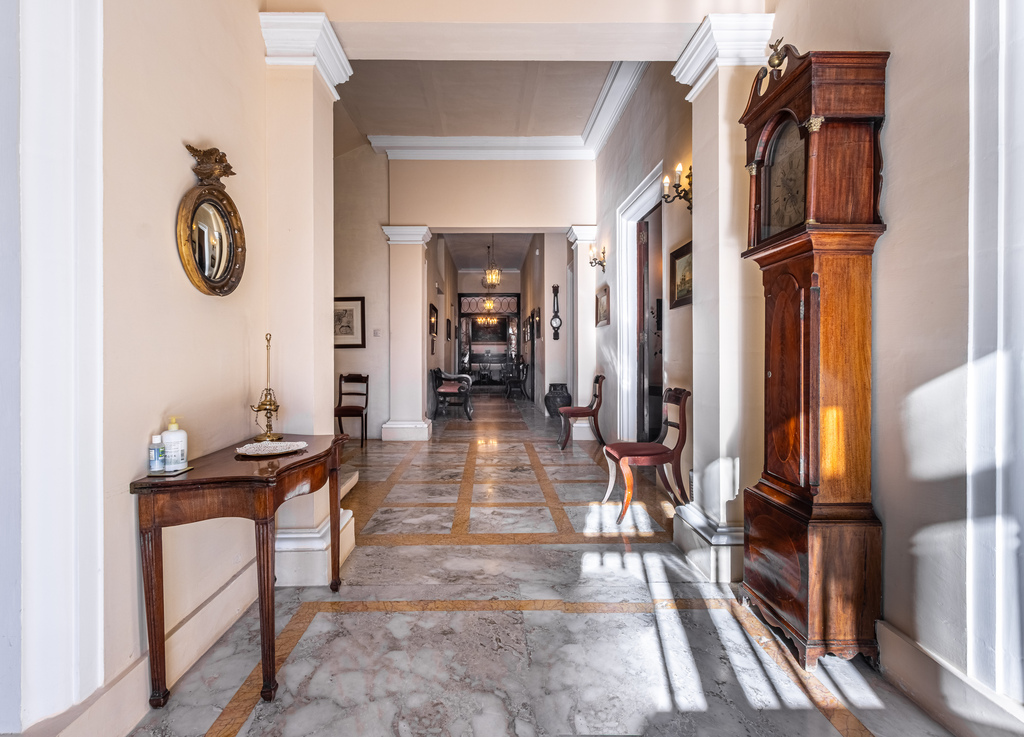 Ta' Xbiex Finished Semi-detached Villa's Image 11