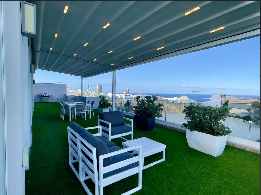 St.Julians-penthouse-to-let-7-oyster-christie's
