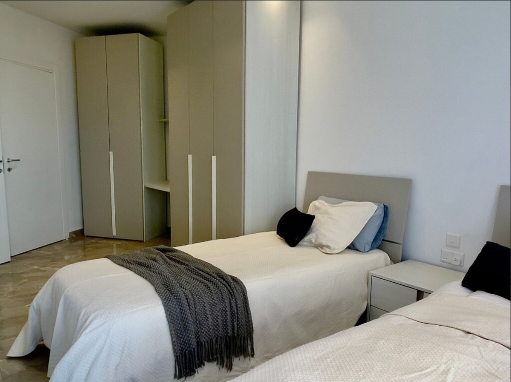 St Julians Furnished Penthouse's Image 15