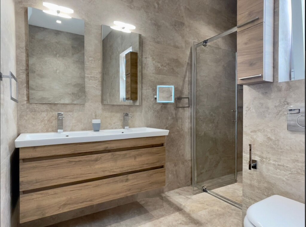 St Julians Furnished Penthouse's Image 19