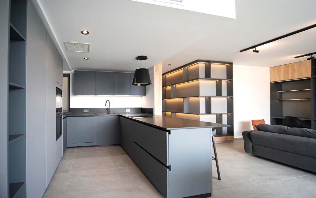 St Julians Luxury Apartment's Image 7