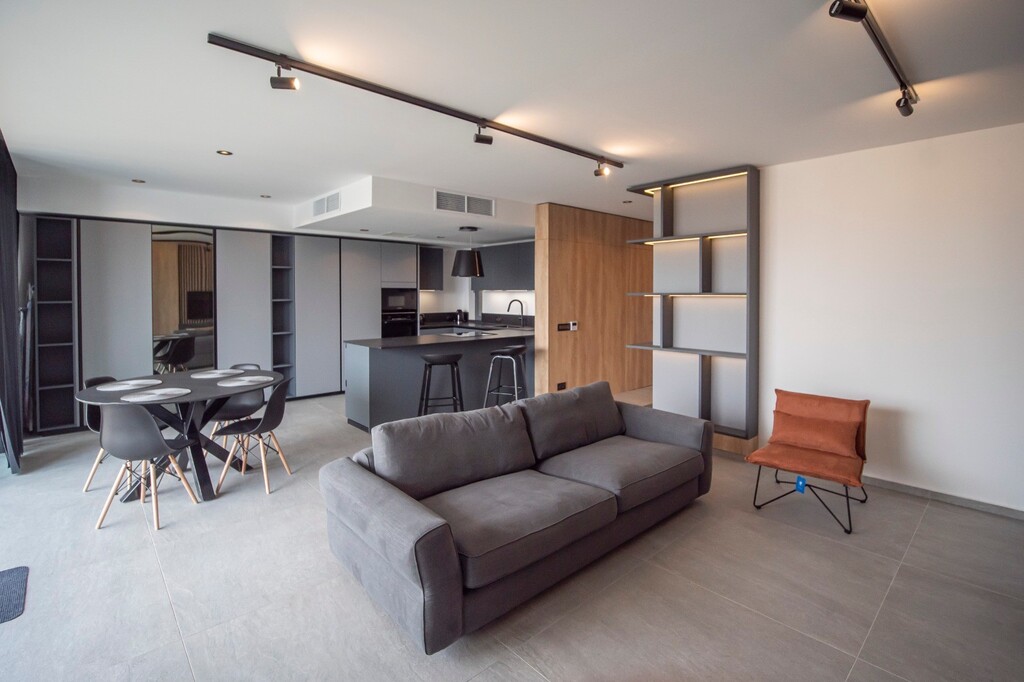 St.Julians_apartment_for-sale-property_close_to_entertainment-oyster_christie's