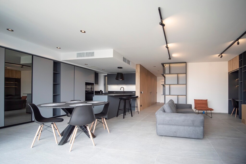 St Julians Luxury Apartment's Image 6