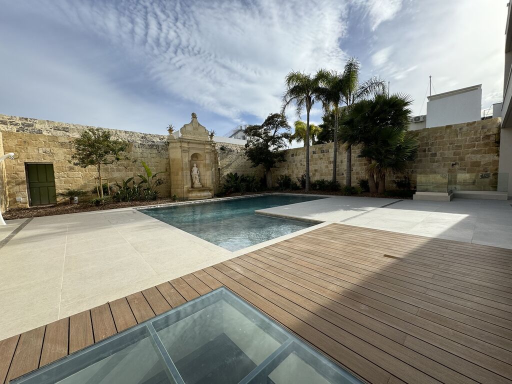 Zebbug Furnished House of Character's Image 20