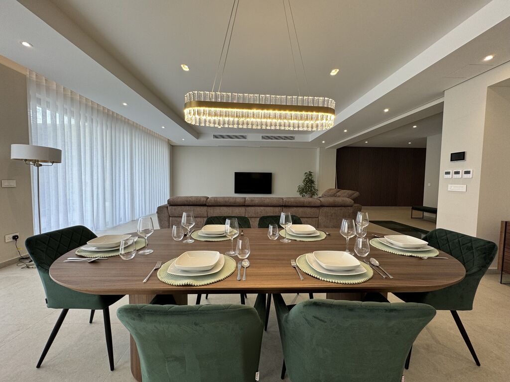 Malta_property_to_let-Zebbug_house_of_character-fully_furnished-oyster_christie's_processed