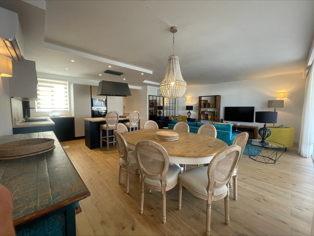 Swieqi Furnished Penthouse's Image 3