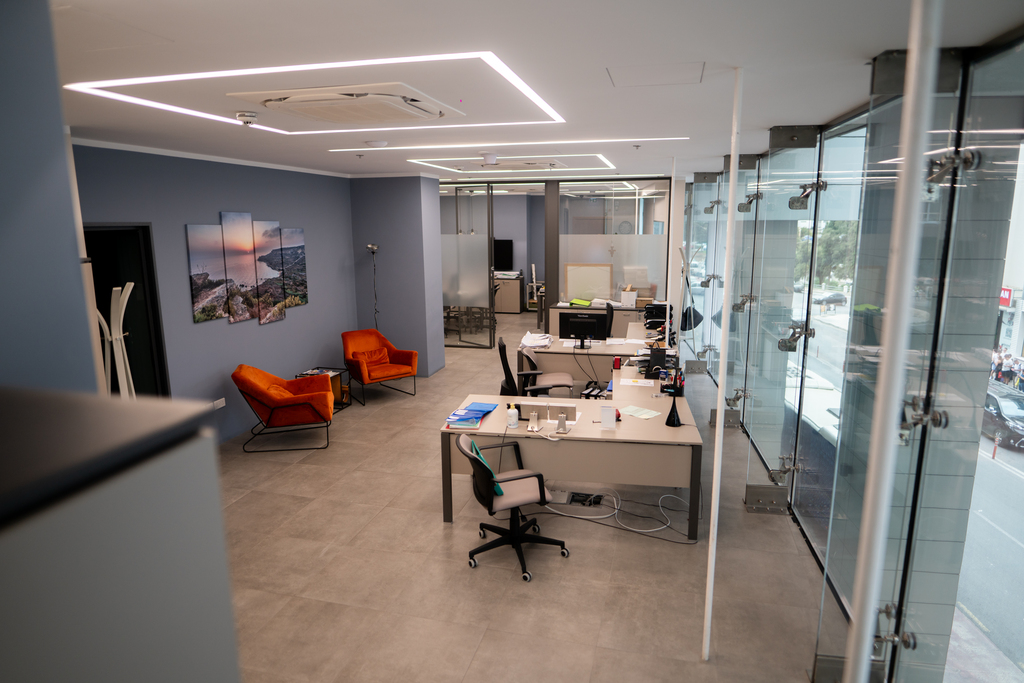 Pender Gardens Finished Office's Image 8