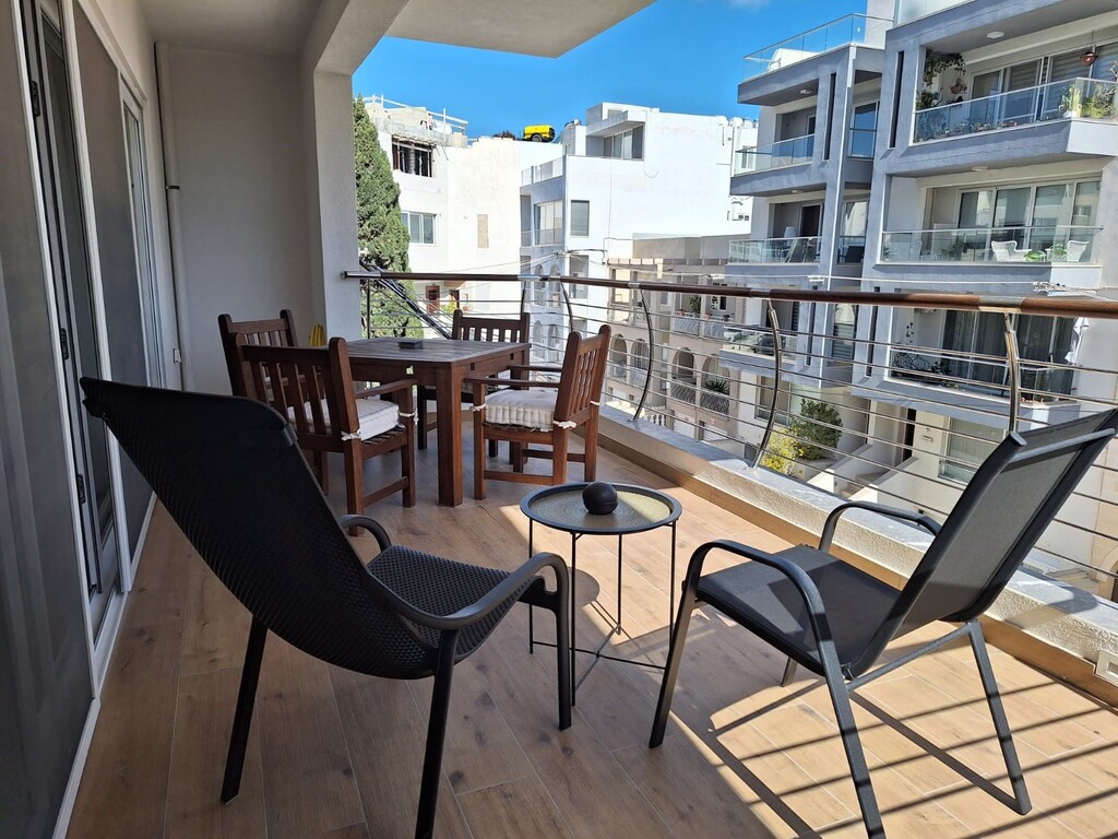 Swieqi Furnished Apartment's Image 6
