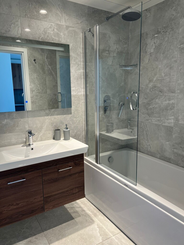 Mercury Towers Furnished Apartment's Image 10