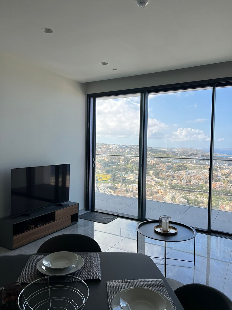 Mercury_towers_apartment_for_rent-safe_area-oyster_christie's