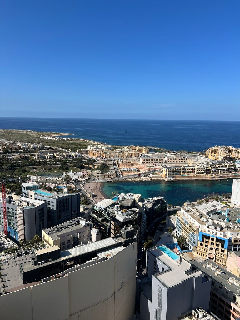 Mercury_towers_apartment_to_let-nightlife_real_estate-oyster_christie's