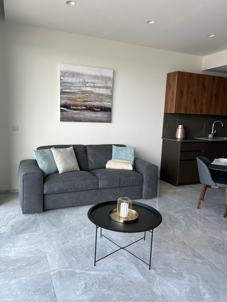 Mercury_towers_apartment_to_let-safe_area-oyster_christie's