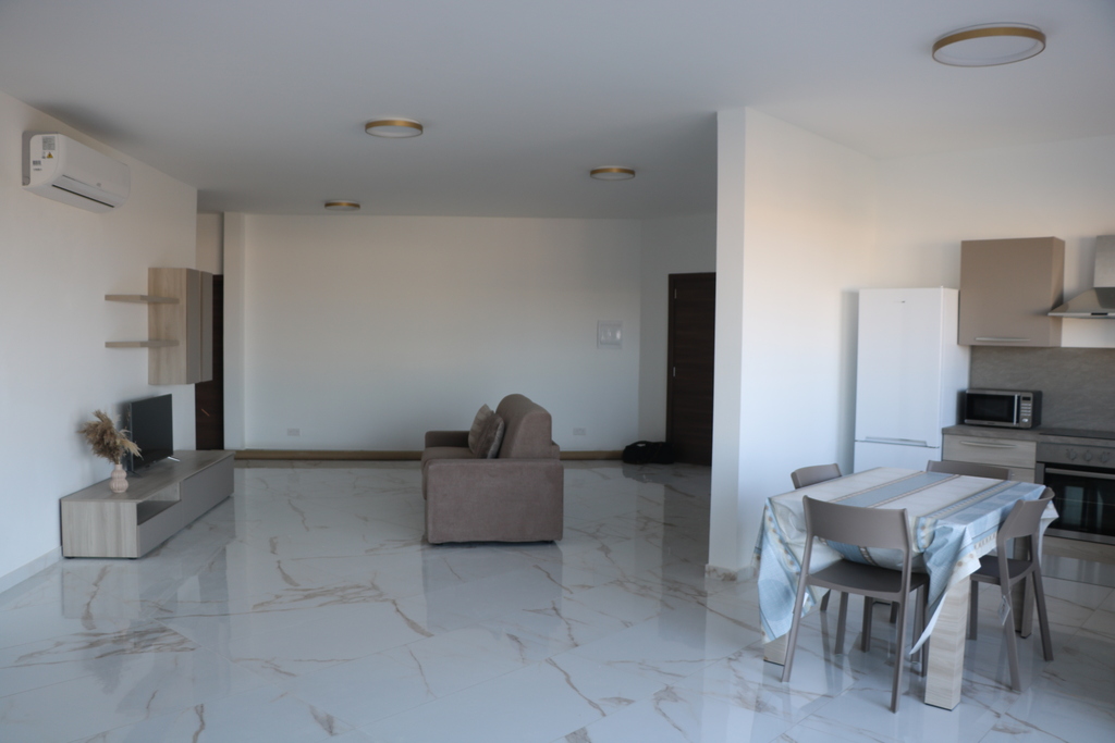 San-Gwann-penthouse-to-let-3
