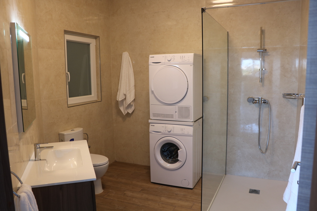 San Gwann Furnished Penthouse's Image 7