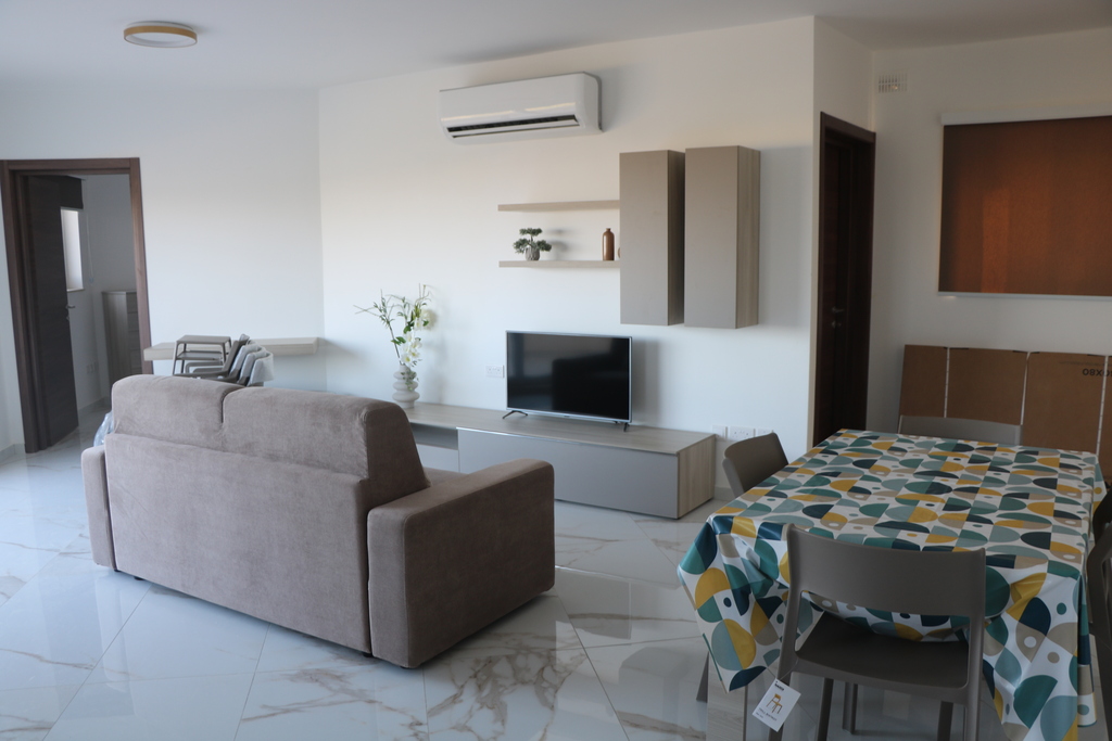 San-Gwann-penthouse-to-let-2