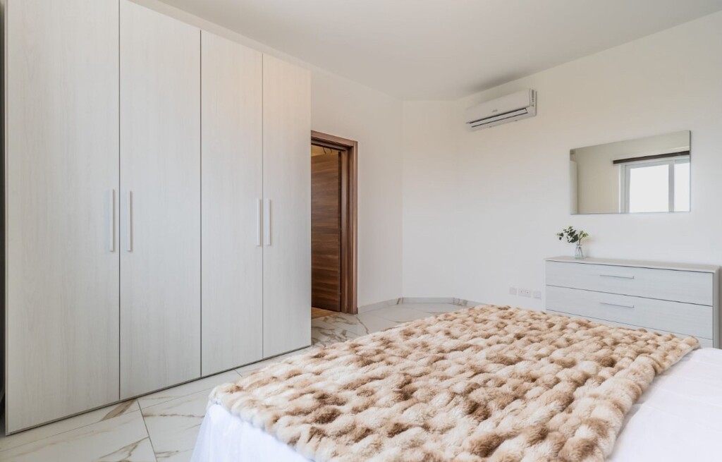 San Gwann Furnished Penthouse's Image 5