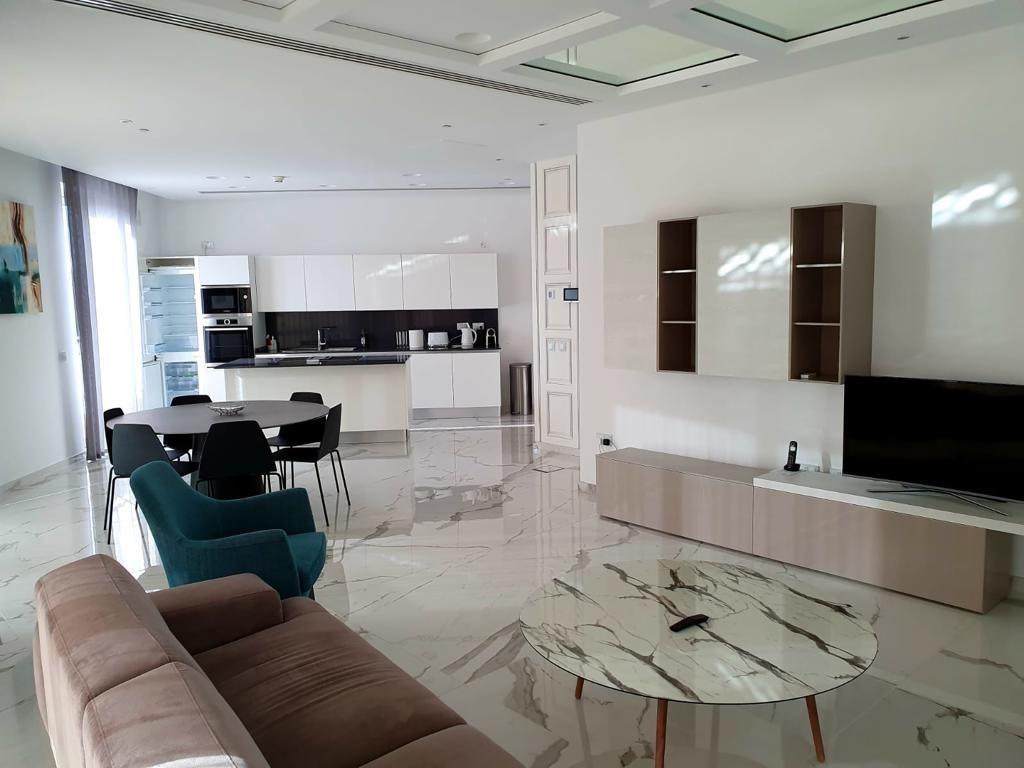 Tigne-point-apartment-to-let-8
