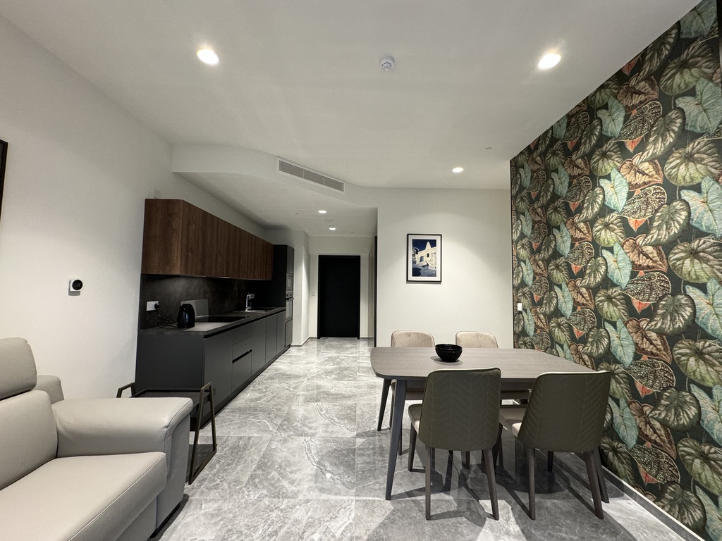 Malta_apartment_to_let-Mercury Towers_luxury_property-oyster_christie's