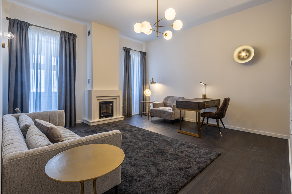 Valletta_apartment_to_let-maltese_culture-oyster_christie's