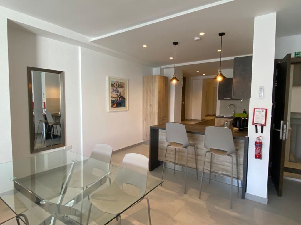 St Julians Seafront Apartment's Image 3