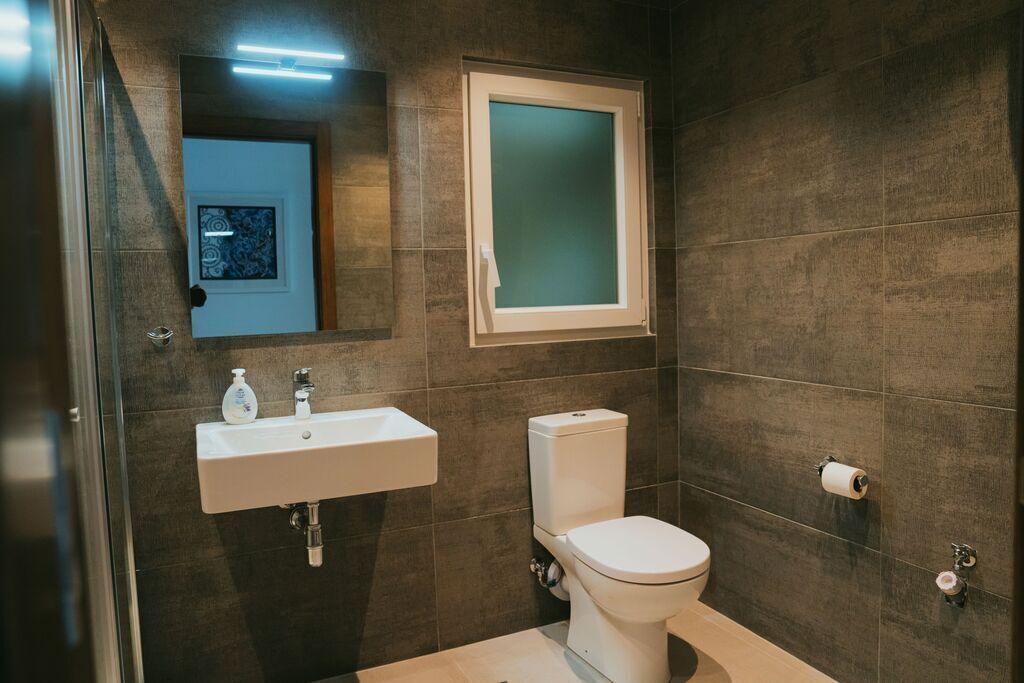 St Julians Seafront Apartment's Image 8