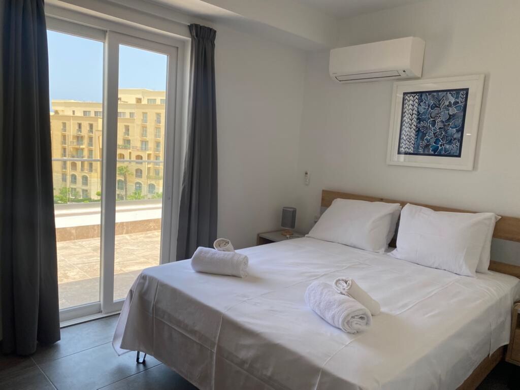 St Julian's Seafront Penthouse's Image 5