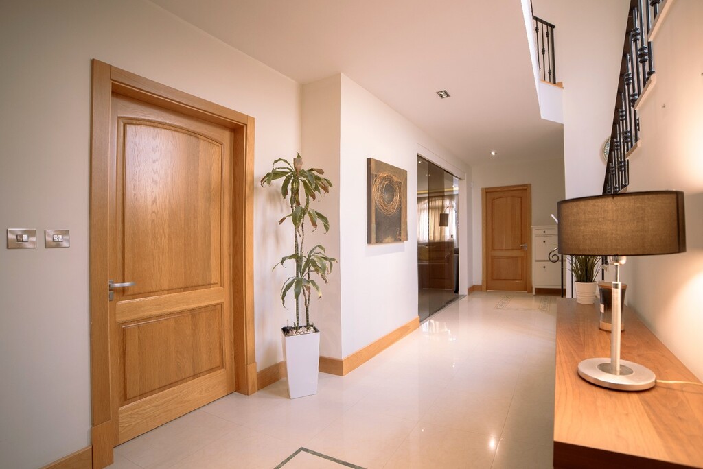 Ibragg Furnished Semi-detached Villa's Image 4