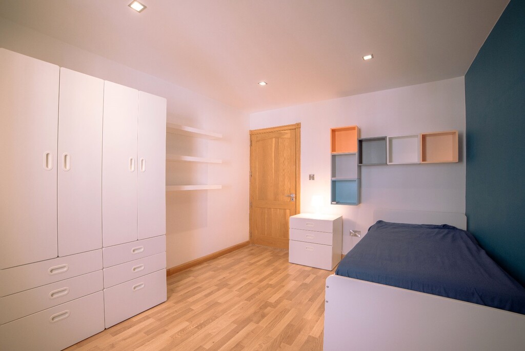 Ibragg Furnished Semi-detached Villa's Image 9