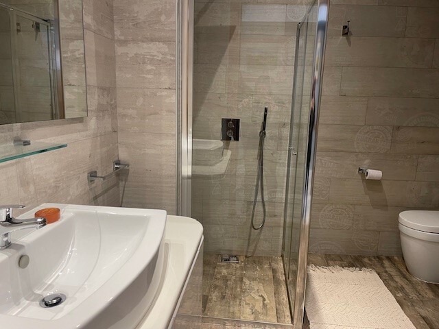 Sliema Furnished Apartment's Image 8