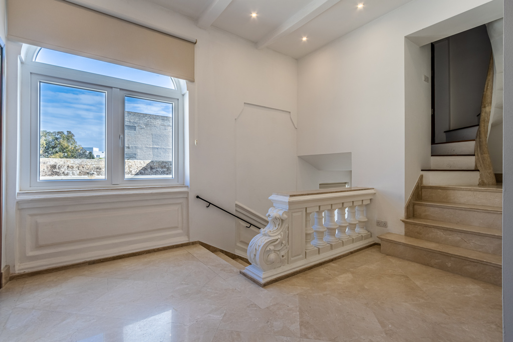 Naxxar Converted Town House's Image 12