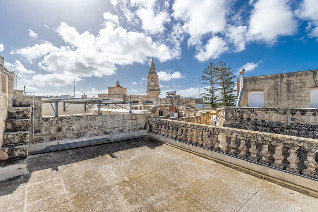 Naxxar Converted Town House's Image 20